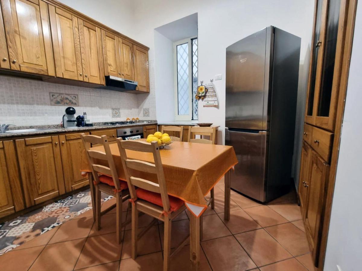 Uno Sguardo Sul Mare Villa Майори Екстериор снимка