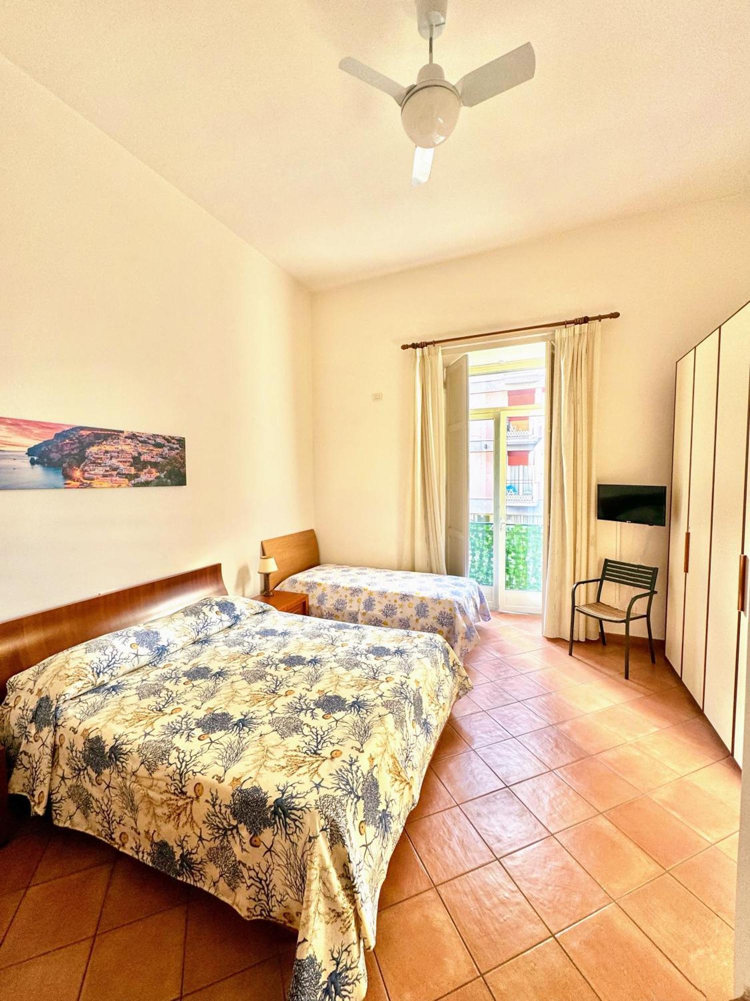Uno Sguardo Sul Mare Villa Майори Екстериор снимка